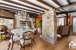 Photo 22- click for photo gallery